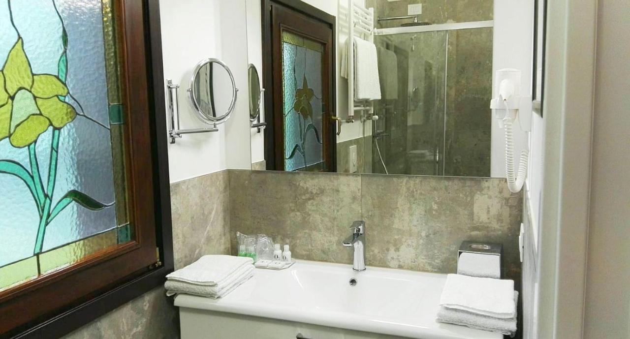 Casa Amigo Bed & Breakfast